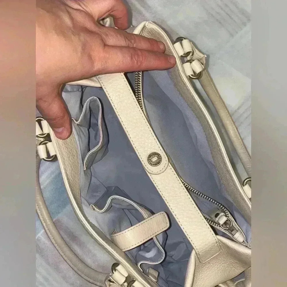 👛Cole Haan designed bag 👛 - Picture 13 of 14